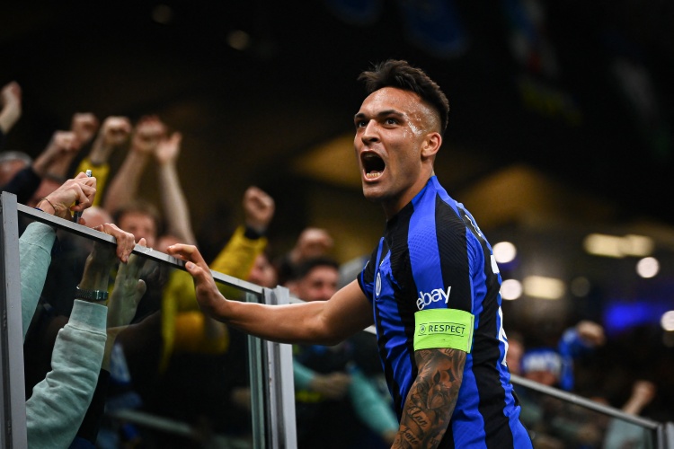  意甲金靴争夺白热化，劳塔罗领跑射手榜第一集团