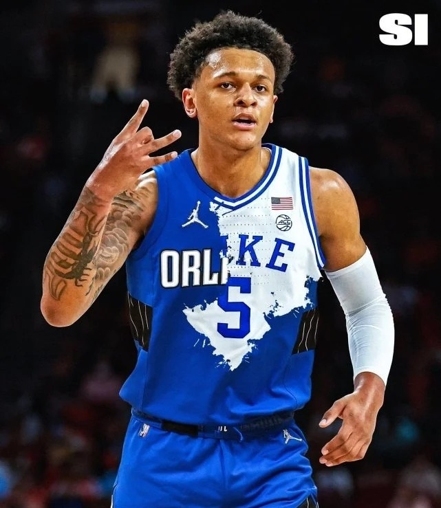  魔术班凯罗当选年度最佳新秀  